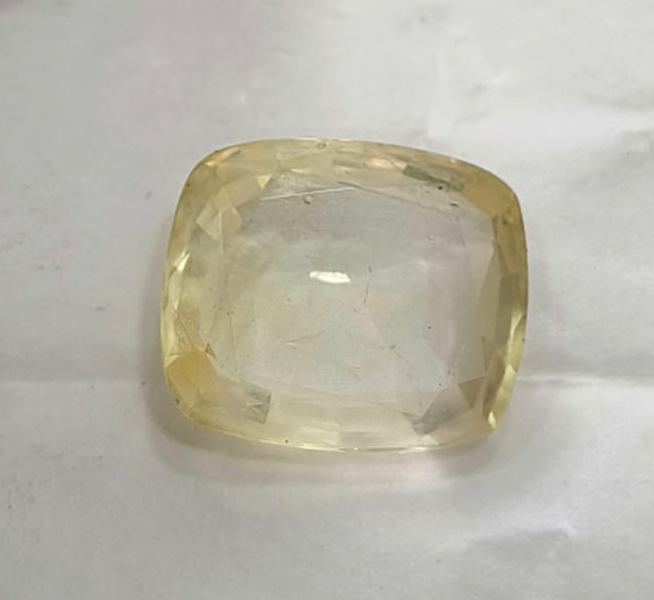 Yellow Sapphire 44